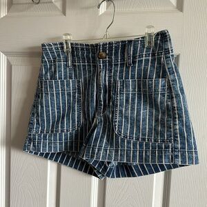 American Eagle Striped Chambray Shorts Women's Size 4 High Waisted Hotty shorts